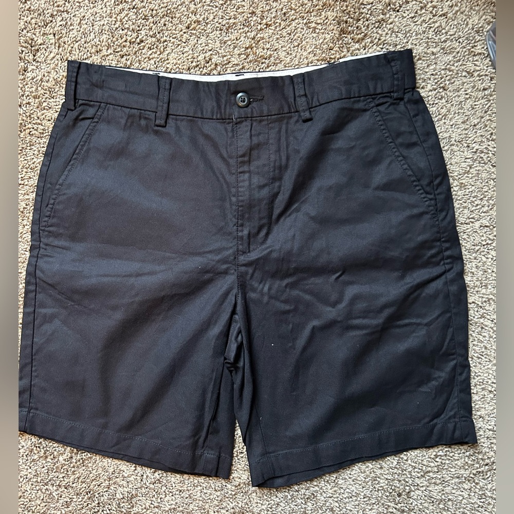 Free Assembly black Men's dress Shorts size 32 New with tags